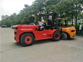 X系列內燃叉車