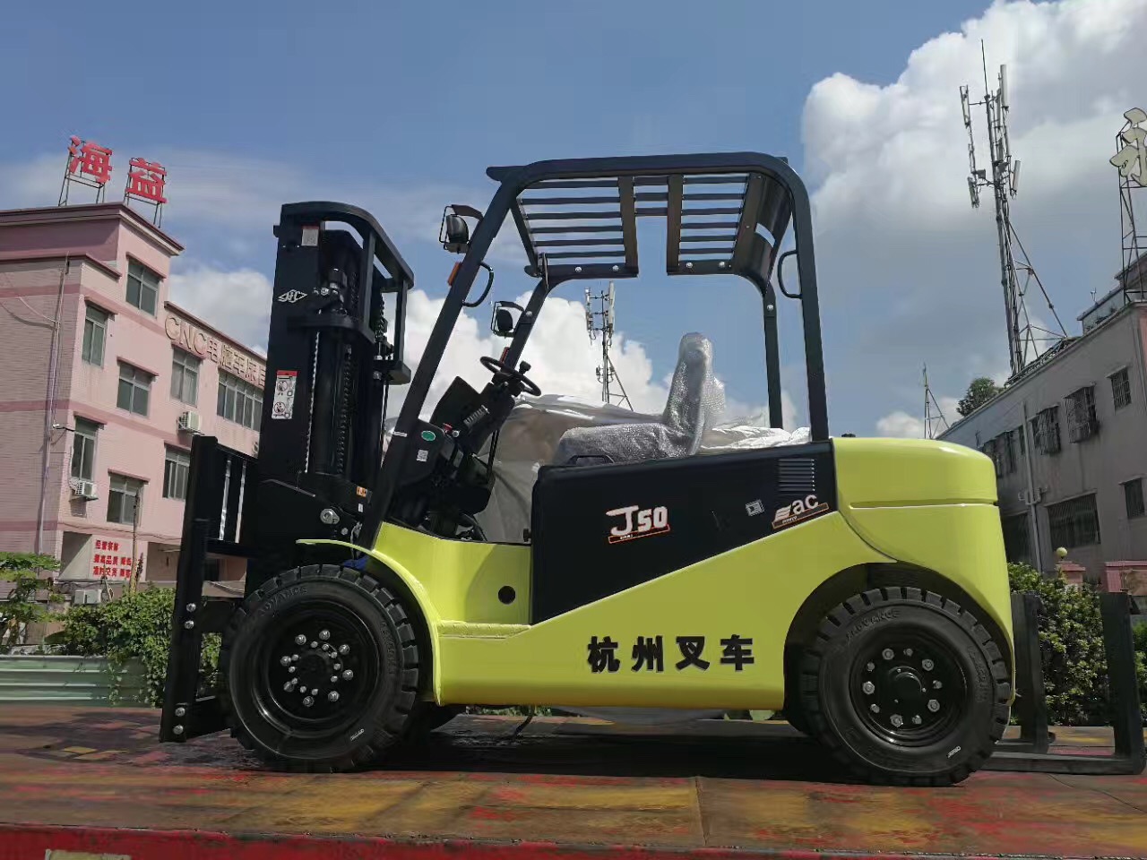 杭州叉車：電動叉車維護成本，你需要知道！