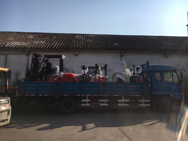 廣州亨龍智能裝備公司采購(gòu)杭州叉車(chē)案例2